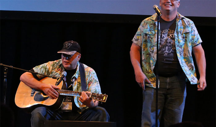 Introverted And Anxious People Reveal That These 30 Situations Are A Nightmare For Them