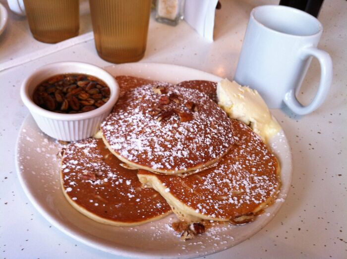 27 Times Men Embarrassed Themselves By Saying Something Cringey, As Shared By Women In This Online Community