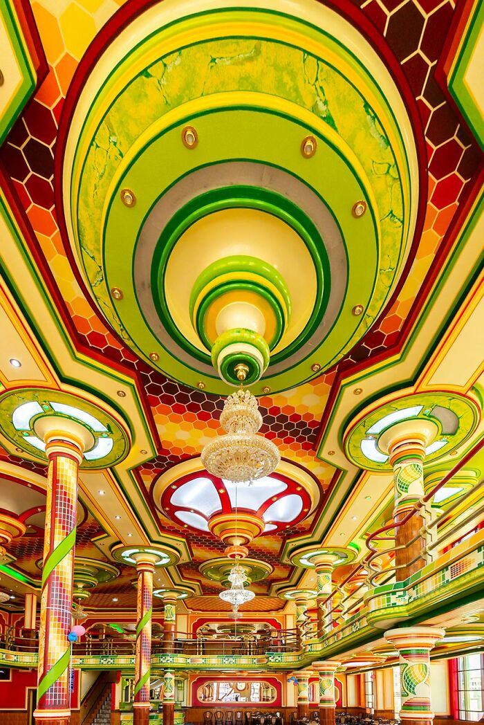 I Retraced The Streets Of El Alto, Bolivia, To Discover A Unique Style Of Architecture Called Cholet (22 Pics)