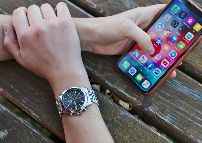 &lsquo;Chronically Late&rsquo; Woman Has An Important Appointment, Her Friend Who Was Supposed To Get Her There Leaves When She&rsquo;s Late