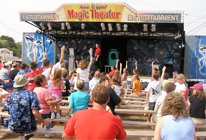 Introverted And Anxious People Reveal That These 30 Situations Are A Nightmare For Them