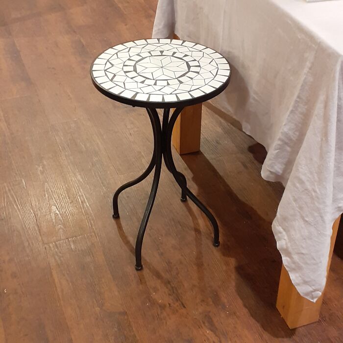 Took This Pic In A Shop For Reference