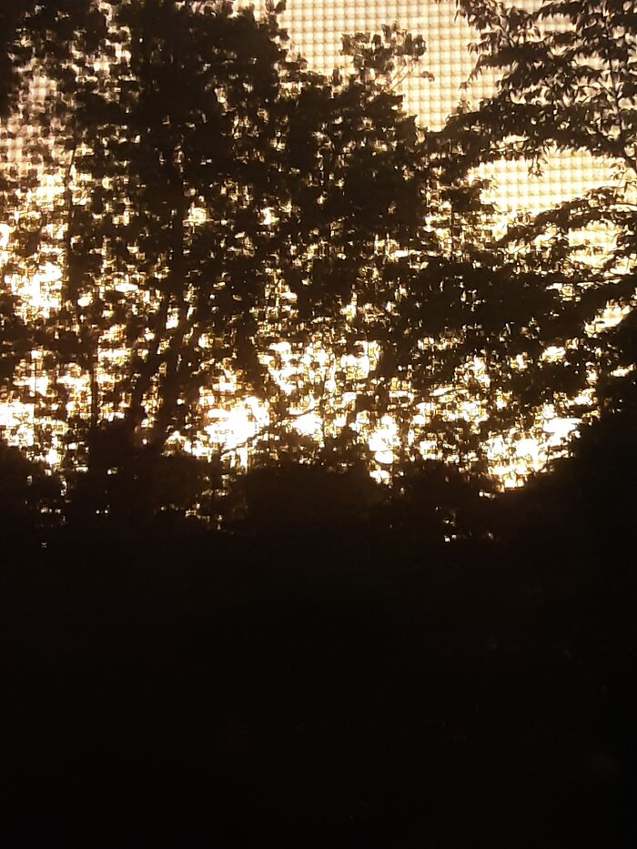 Picture Of A Yellow Sky I Saw Once