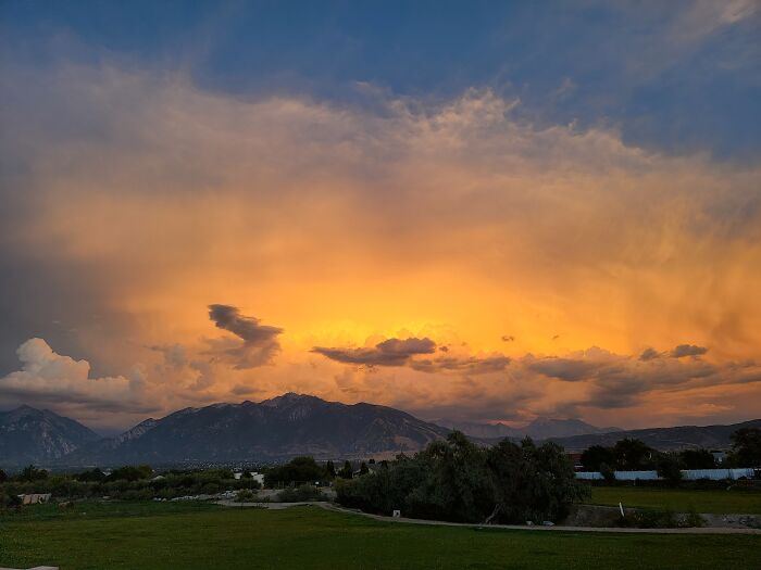 Sunset. Lone Peak, Ut