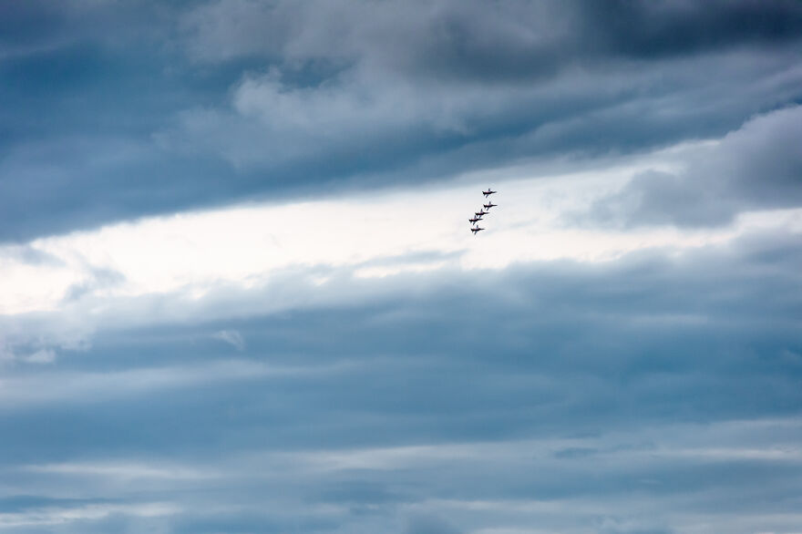 I Captured The Perfection Of Aerial Geometry And Trajectories Performed By Swiss Aerobatic Team Patrouille Suisse (40 Pics)