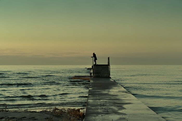 Person Online Wanted To Know “What Is The Best Response To ‘Why Are You Still Single?’” And 30 People Gave Their Suggestions