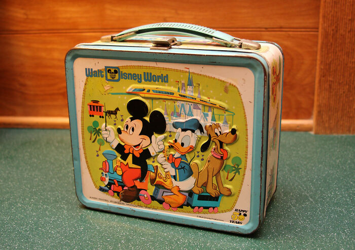 Person Wonders "What Is The Best Case Of 'You Just Picked A Fight With The Wrong Person' That You've Witnessed?" And 30 Netizens Reply