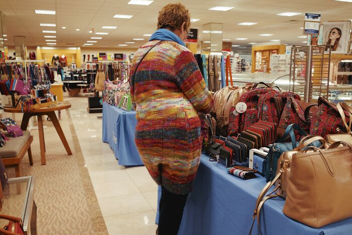 20 Hombres quedando en ridículo al decir cosas vergonzosas a mujeres