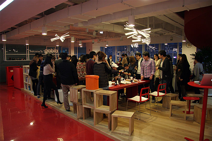 Introverted And Anxious People Reveal That These 30 Situations Are A Nightmare For Them