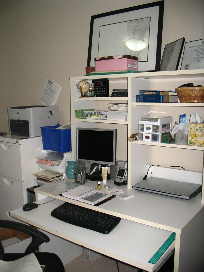 30 Folks Recall Moments They Were Hit With The Realization That They Are Adults