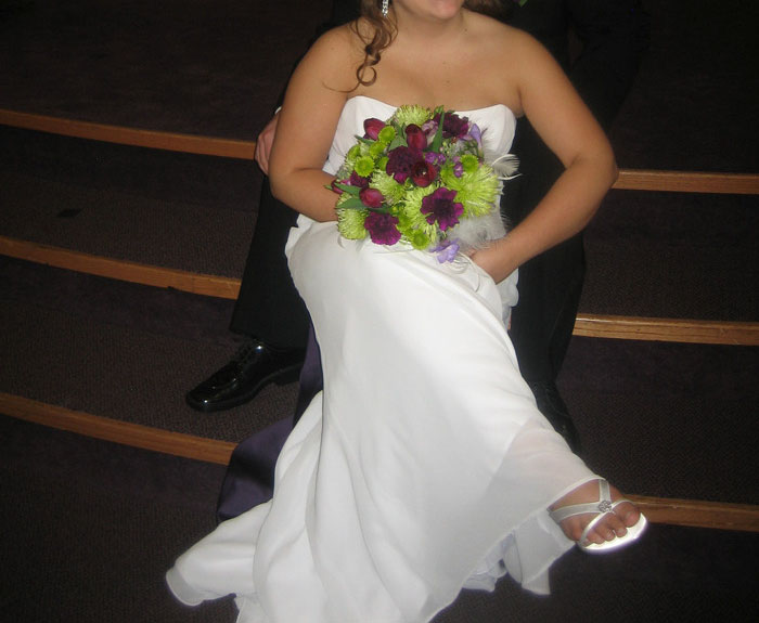 24 Stories Of Future Spouses Who Were Left Or Practically Left At The Altar, As Told By Folks In This Online Community