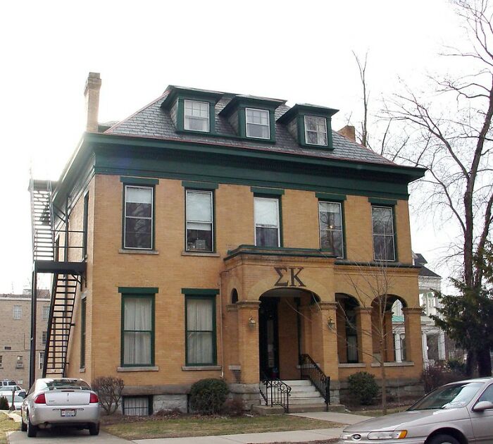 “What Is Not A Religion, But People Treat It With The Same Attention?” (30 Answers)