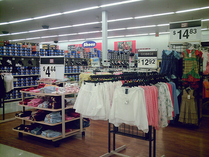 30 Of The Most Entertaining 'It Doesn't Work Like That' Stories, Told By Professionals In This Online Community