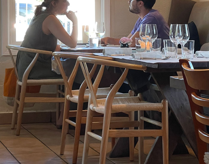 Woman Slammed For Walking Out On Boyfriend And His Parents After She Refused To Finance Their Restaurant Meals