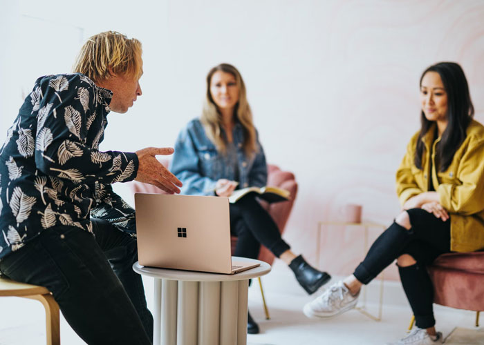 30 People Share Things In Job Descriptions Or Interviews That Instantly Indicate Red Flags