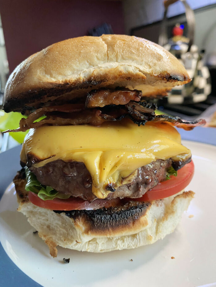 Folks In This Online Group Point Out 27 Obvious Lies People Actually Fell For