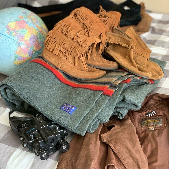 A Couple Weeks Ago I Saw Someone Post In Here That They’d Found A Pendleton Wool Blanket At The Bins, And I’d Been Sulking Ever Since. Until I Found My Own!