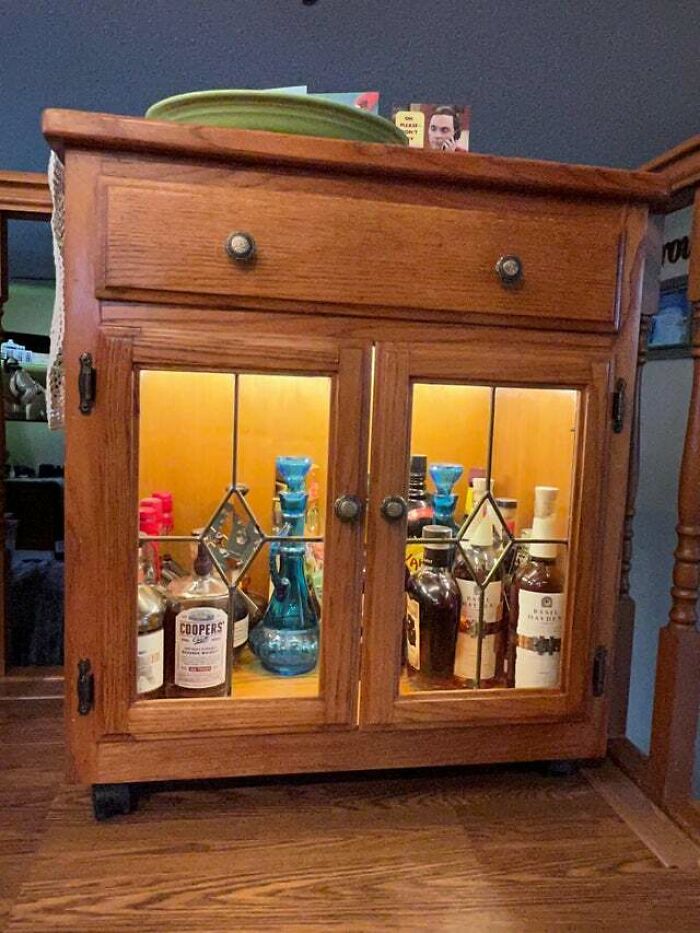 Found This Oak Cabinet (Suspected Old Microwave Cart) At The Bins For $3 A Little While Back. Just Added Some New Hardware, Cleaned It Up And Installed LED Light Strips And Now It Is My Bar