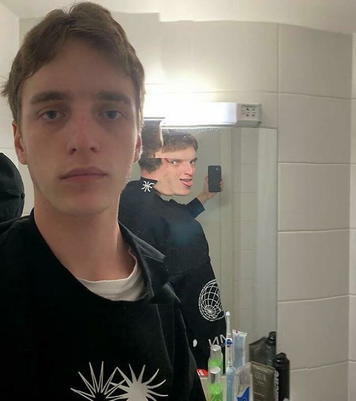 Cursed_selfie