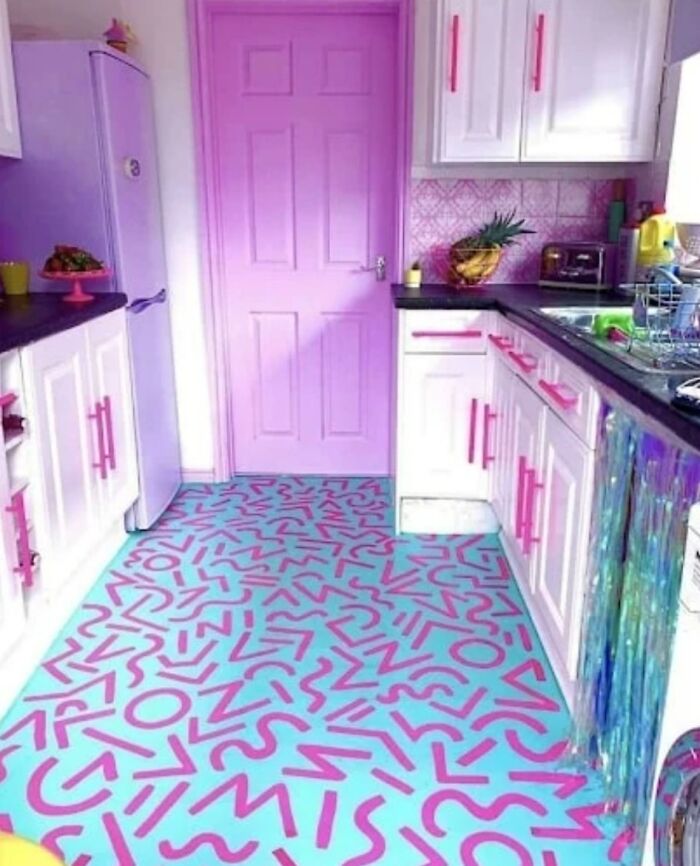 35 Of The Most Awful Homes Shared On The ‘That’s It, I’m Home Shaming’ Facebook Group (New Pics)