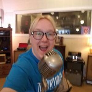 nerdgroupie22 avatar