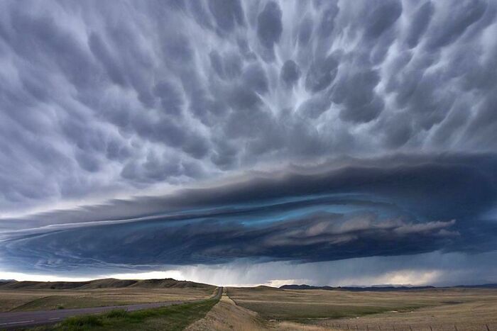 Storm Rolling In Over The Great Plains In Montana - Image Courtesy Of Anthony Spencer [960x640]