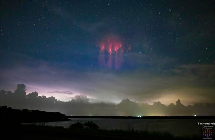 Sprites Over Oklahoma (Paul M Smith) [1280x832]