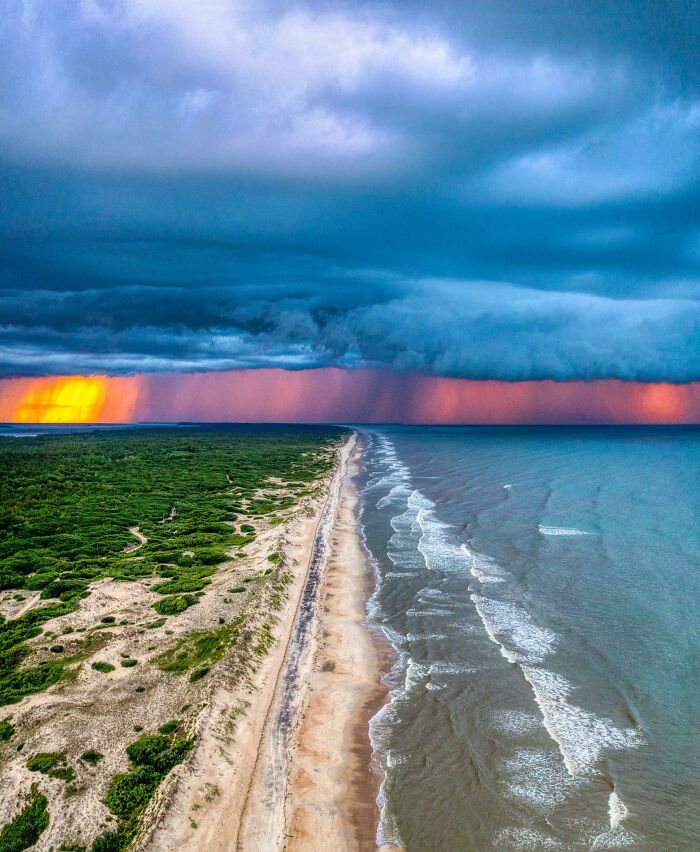 Stormy Sunset, Wild Horses Beach, North Carolina (Oc) [4882 X 5945]