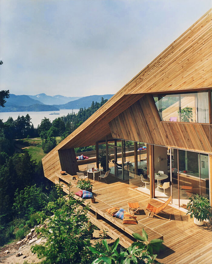 Catton House, West Vancouver, Canadá, diseñada por Arthur Erickson y Geoffrey Massey en 1967