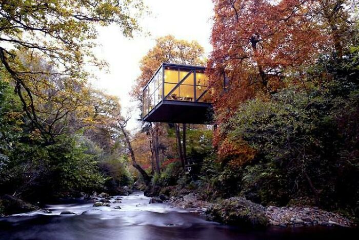 Goulding Summer House, Enniskerry, Irlanda, diseñada por Scott Tallon Walker en 1971