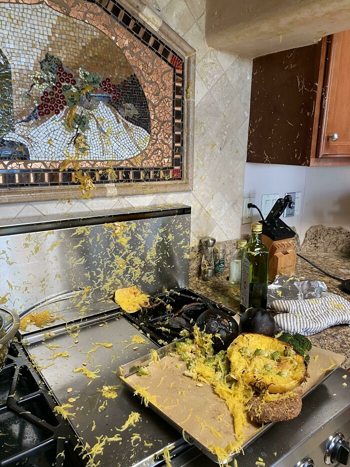 This Is What Happens When You Forget To Poke A Hole In Spaghetti Squash And Then Attempt To Cut It After It’s Baked. It Explodes In Your Face