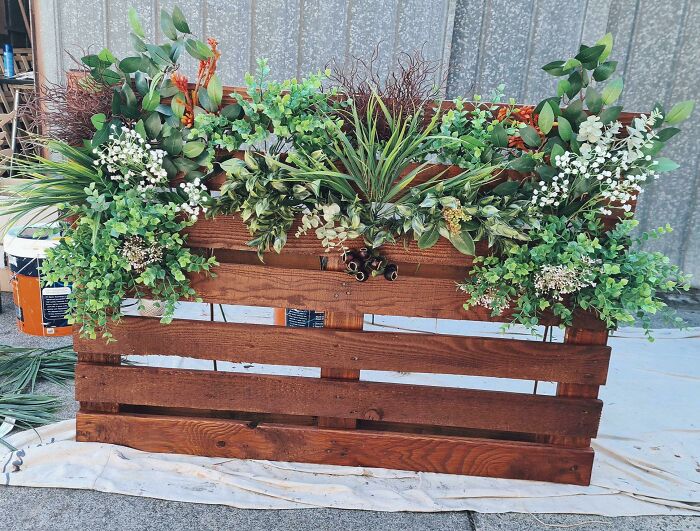 The Base Of Our Welcome Sign! Just An Old Pallet, Some Timber Stain And Some Artificial Flowers
