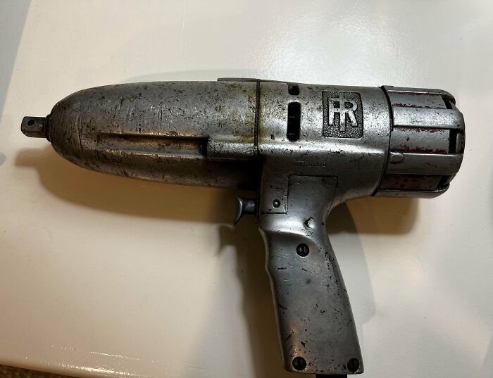 My Late Grandfather’s Air Wrench. Still Works After Decades