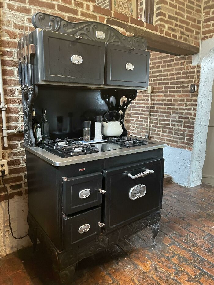My 54 Yr Old Stove Made To Look Like An Antique. Still Can Make A Mean Baked Mac N Cheese With Her