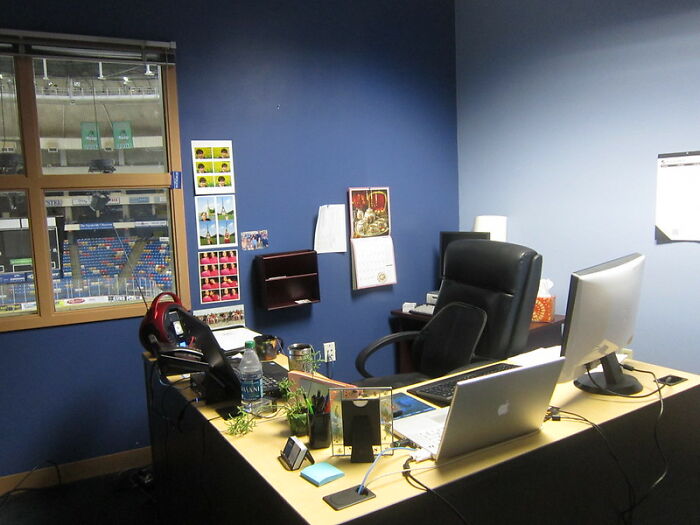 Viral Thread Has Adults Listing Various Things Modern-Day Teenagers Are Not Ready To Hear (40 Things)