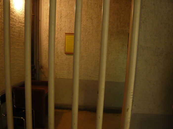 30 Concepts That Work Just Fine In Movies But Fail To Work In Real Life, As Pointed Out By Folks Online