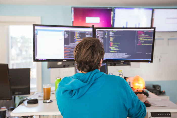 This AI-Generated Artwork Won 1st Place At Fine Arts Contest And Enraged Artists