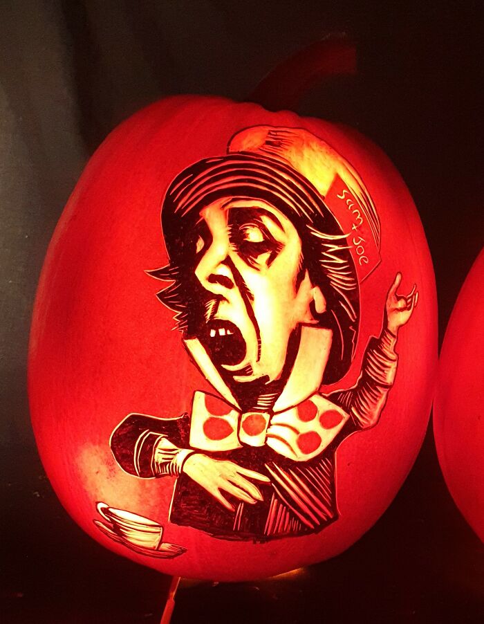 Madhatter Pumpkin Carving