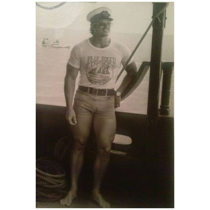 Relationship Status: Capsized By Captain Thighs