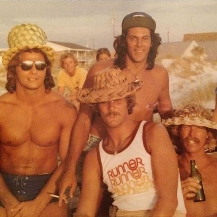 Drinkin' Ale And Chasin' Tail