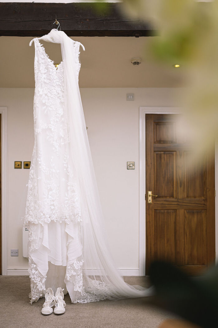 I Photographed A Wedding At Sandhole Oak Barn (15 Pics)