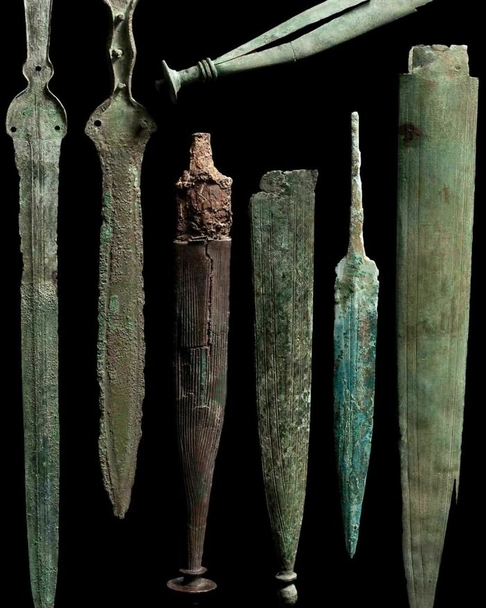 Iron-Age Swords From The Villanovan Culture, 9th-7th Century Bc
