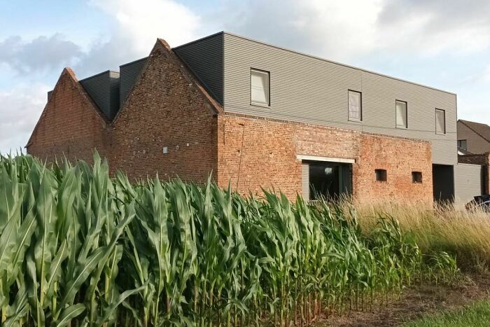 When You Ordered The Wrong Roof But You Are Too Lazy To Send It Back