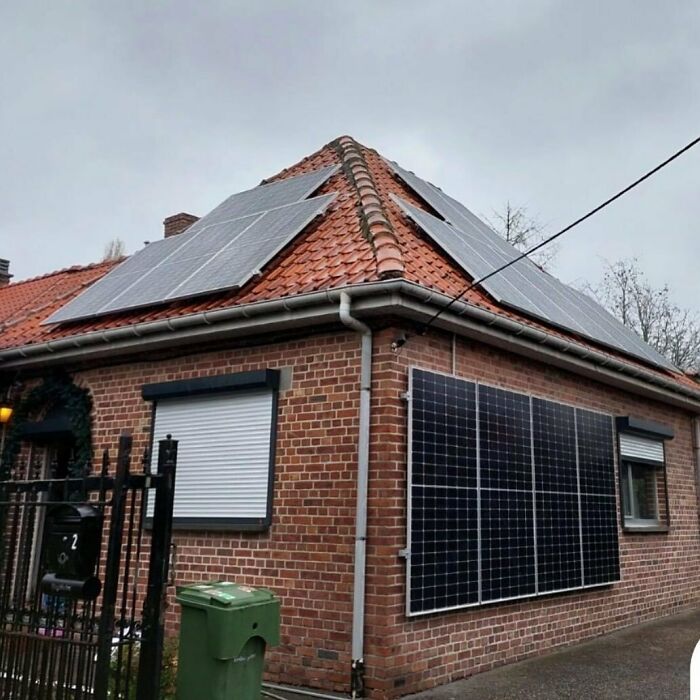 The James Webb Space Telescope Reveals Never-Before-Seen Details Of An Ugly Belgian House