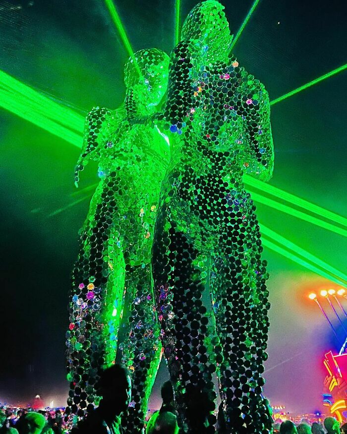 #mayanwarrior And The Mirrored Statues I Dont Know Their Names Yet. But They Are Made With Stainless Discs Welded Together. Incredible. #burningman2022 #blackrockdesert