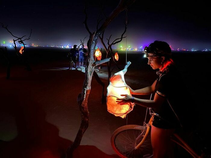 Gallery Of 10 Images.
awesome Times With Awesome People! #burningman2022 #fearbeast #elpulpomagnifico #makesmeglow