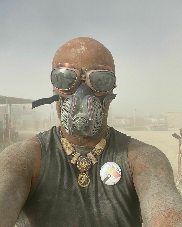 Gallery Of 6 Images.
saturday Strike Crew Breaking Down Camp Through Relentless Dust Storms And Blistering Heat. Back Breaking Work In Challenging Conditions. Yet Strangely Fulfilling….
#burningman #burningman2022 #blackrockcity #duststorm #heroesandsupervillains