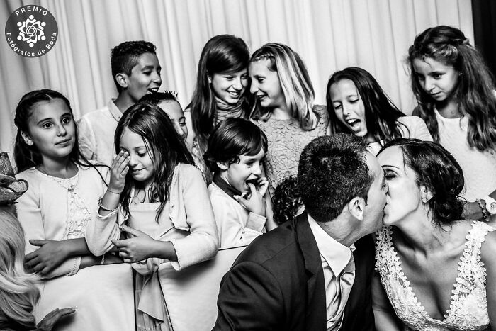 "¿Qué tan gracioso es este beso?" Por Noelia Ferrera