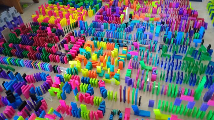 I Am A Domino Artist 0n Youtube, Here Are 10 Different Photos Of Projects I Have Made