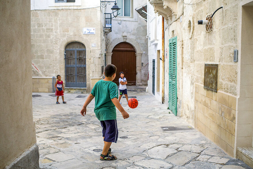 I Spent Every Summer Of Last 10 Years Taking Photos In Monopoli